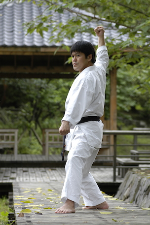Shihan_profile2-0268da30603e72a2f5b71b1ff753e343 村上学首席師範